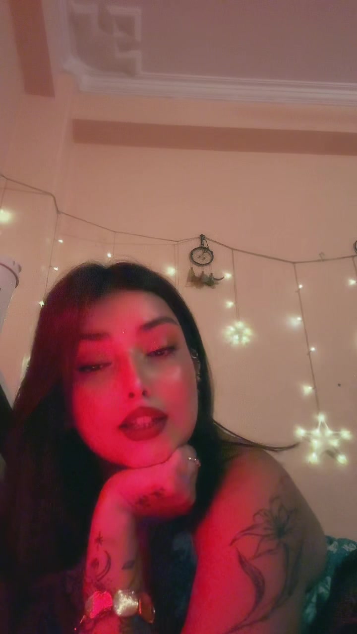 @Sassy 🦋✨