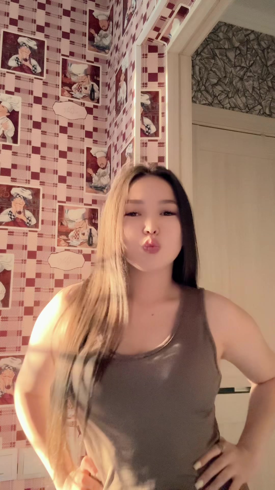 @Aktoty_080