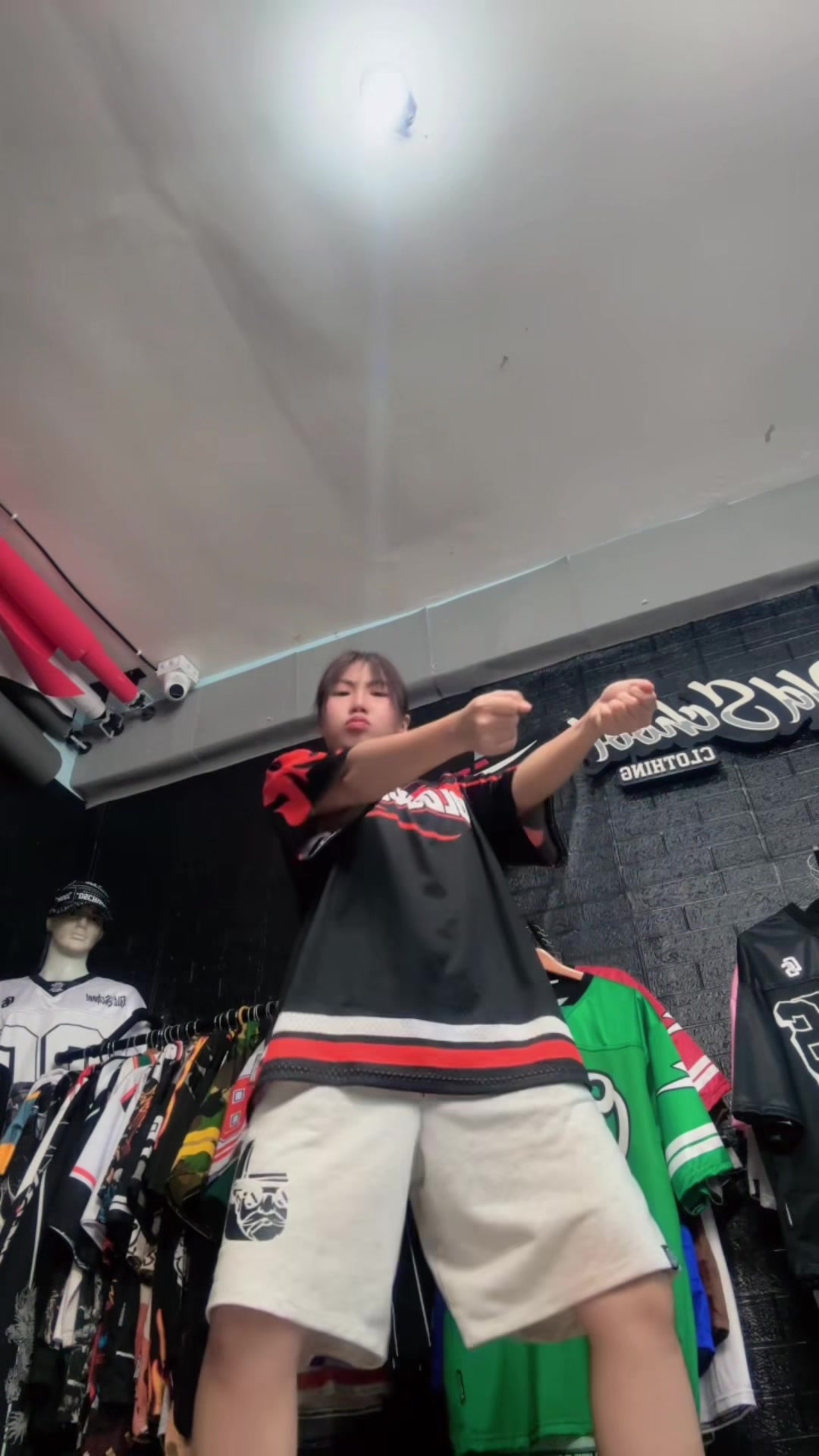 @OLDSCHOOL APPAREL STORE