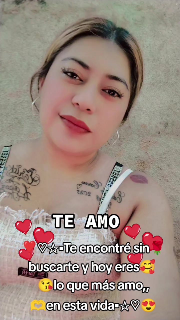 @cholita🎱🎭🎭