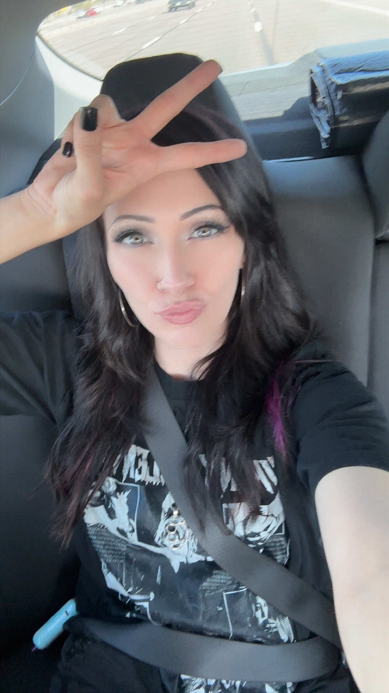 @Sabrina