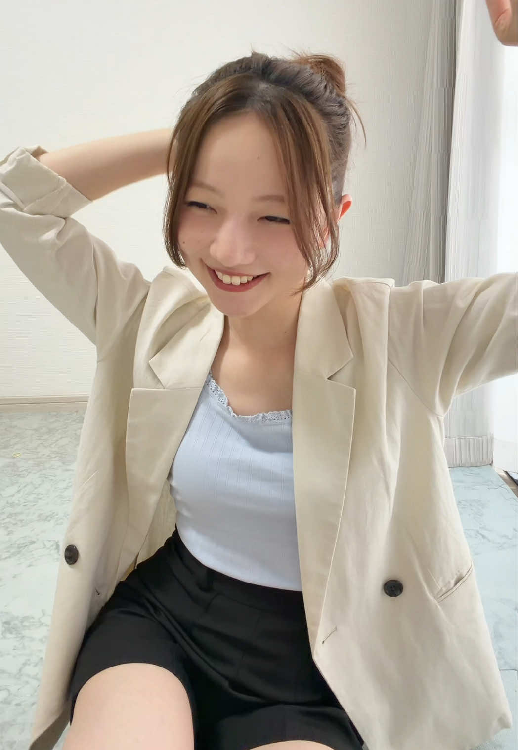 @ピリ