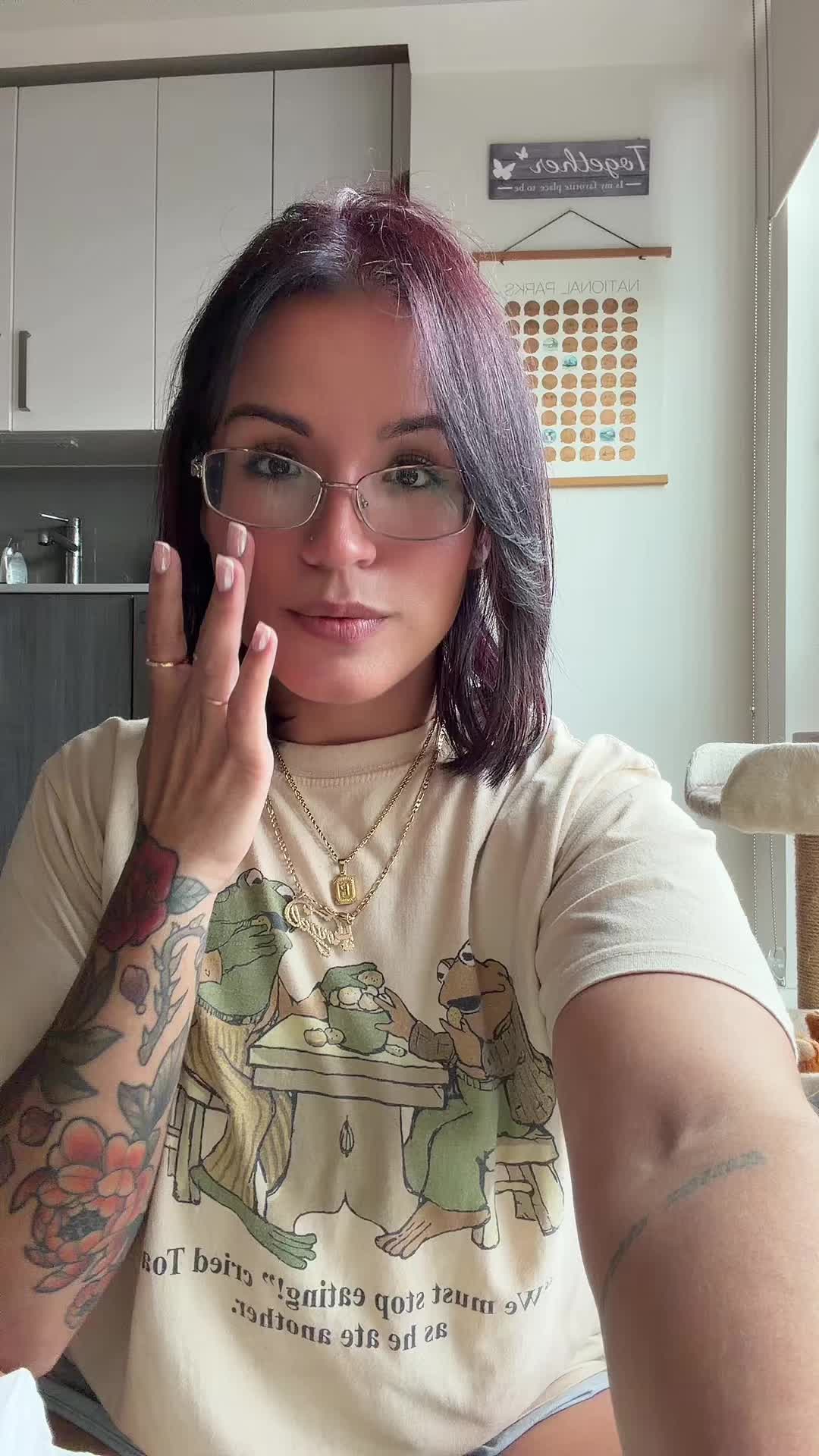 @Roxanne - thenovelsanctuary