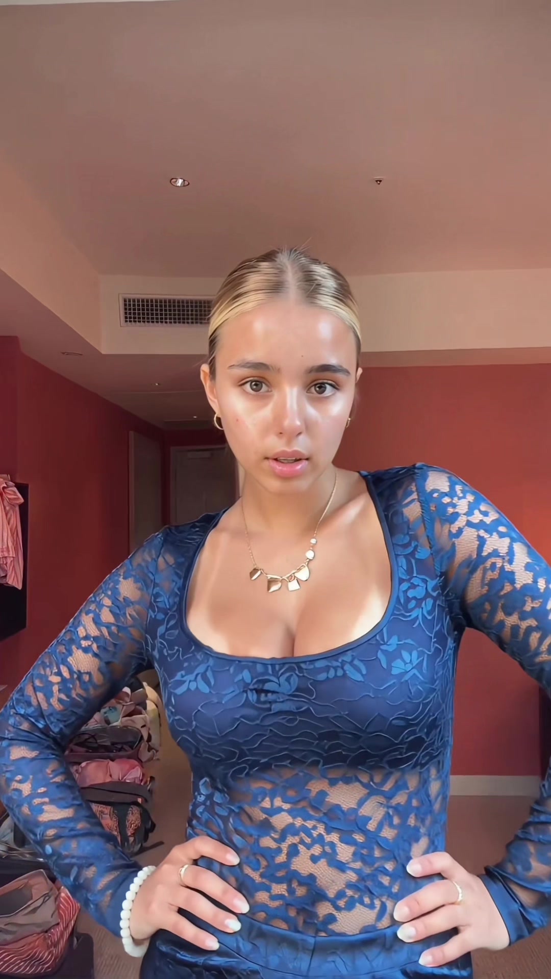 @Lily