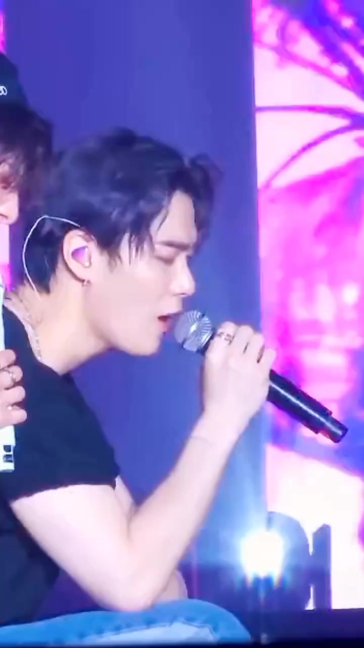 @MOONBIN a tu memoria 🕊️🤍✨
