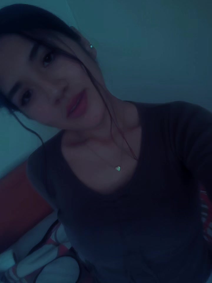 @"Y A Q U I"🍎🌈💐
