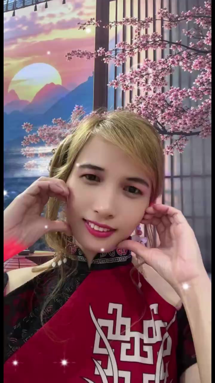 @皇族☬美花公主Henny