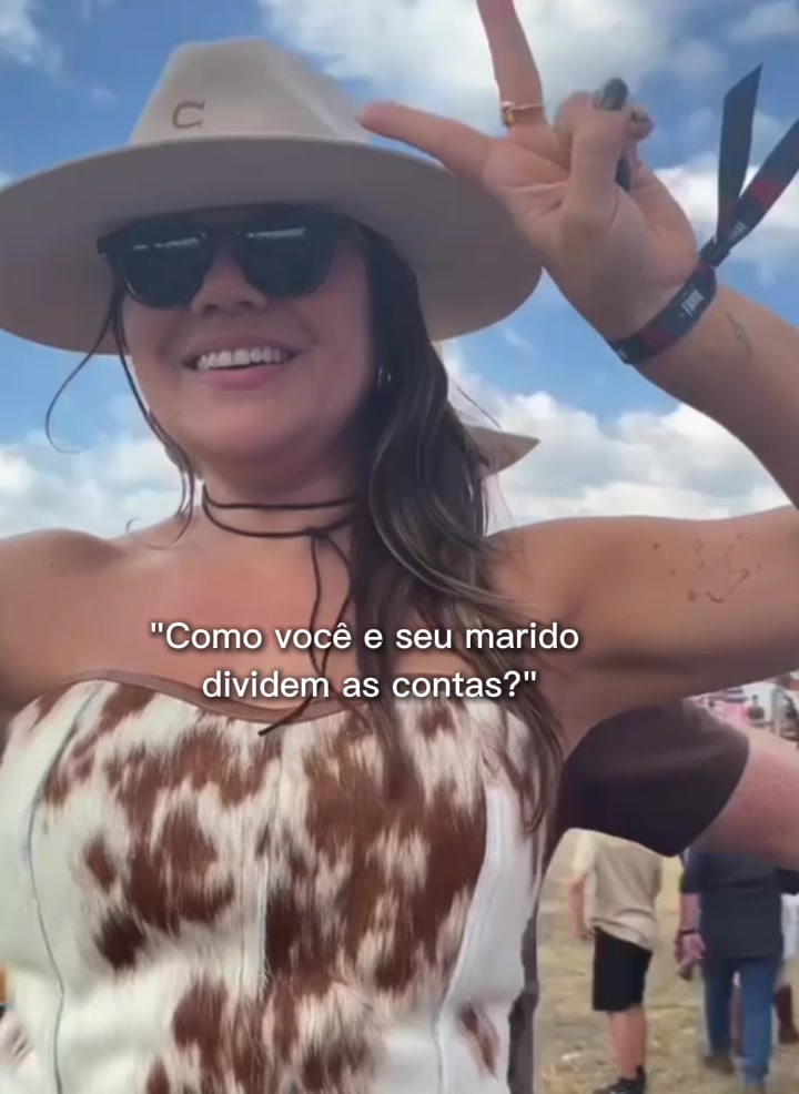 @Angelita França