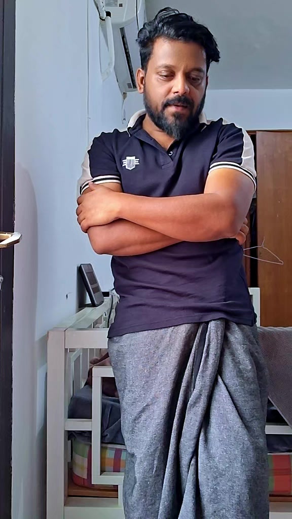 @Sallu's dad ๐ฆ
๐๏ธ
