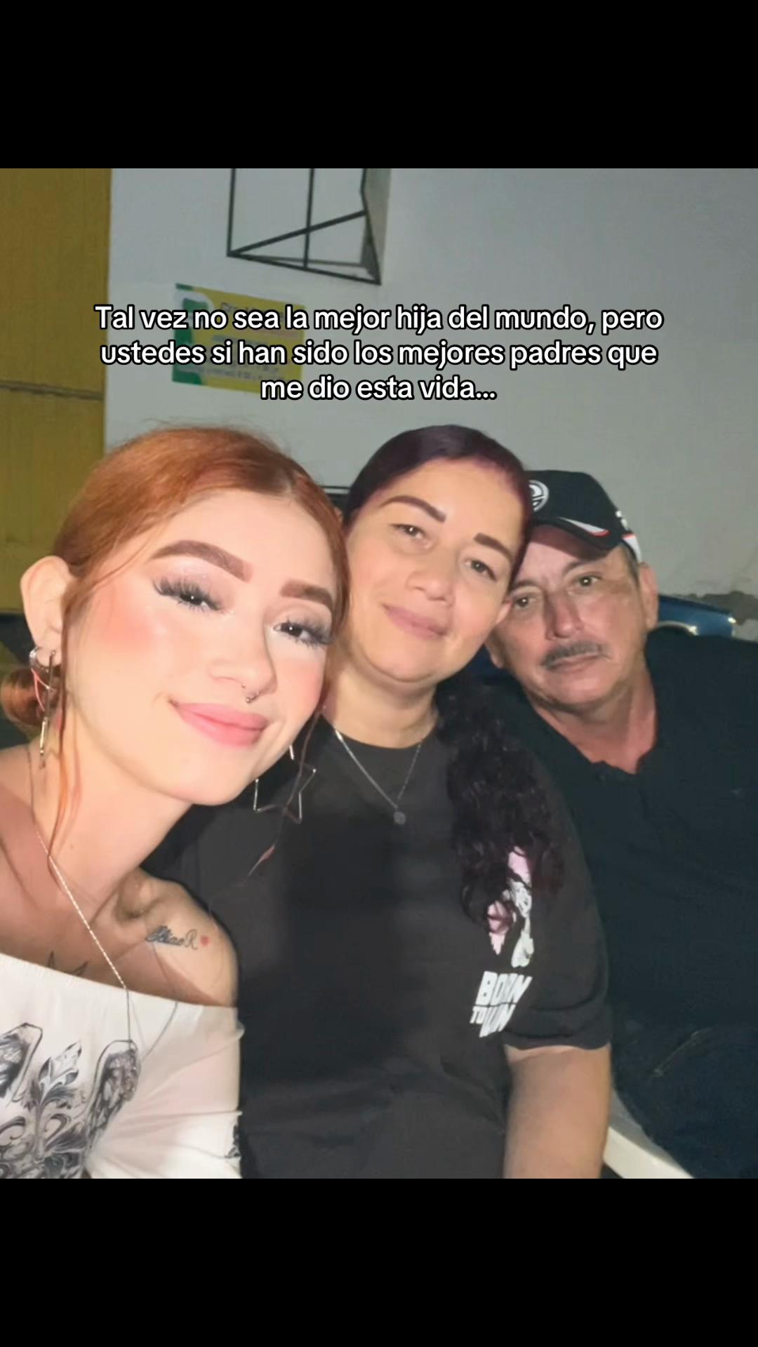 @🖤