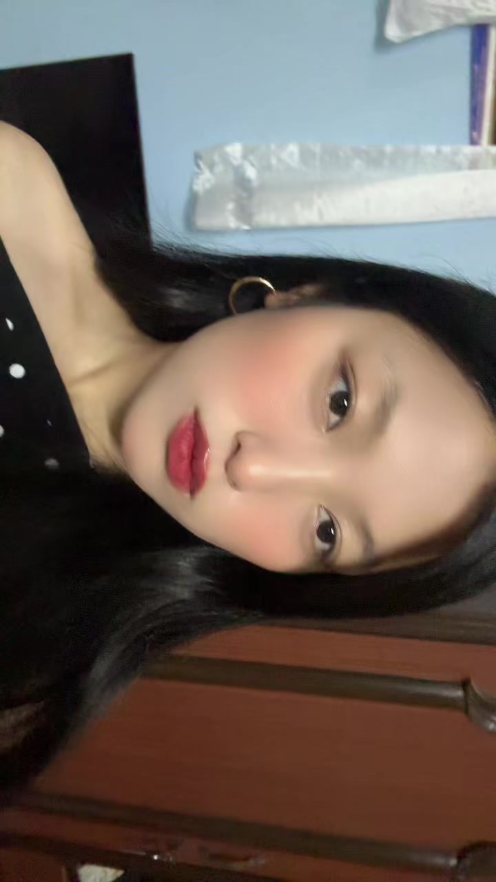 @jennie