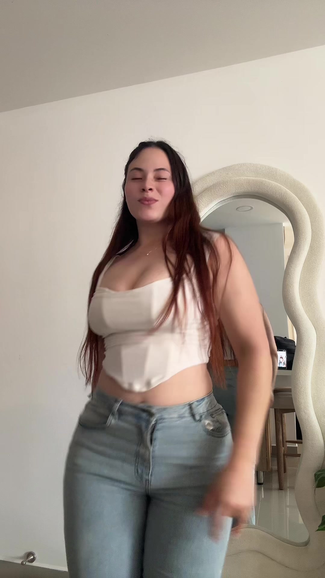 @arybloom0