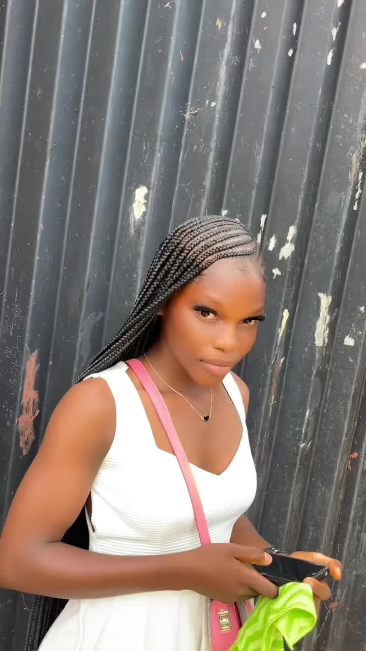 @Hairbyamaka2
