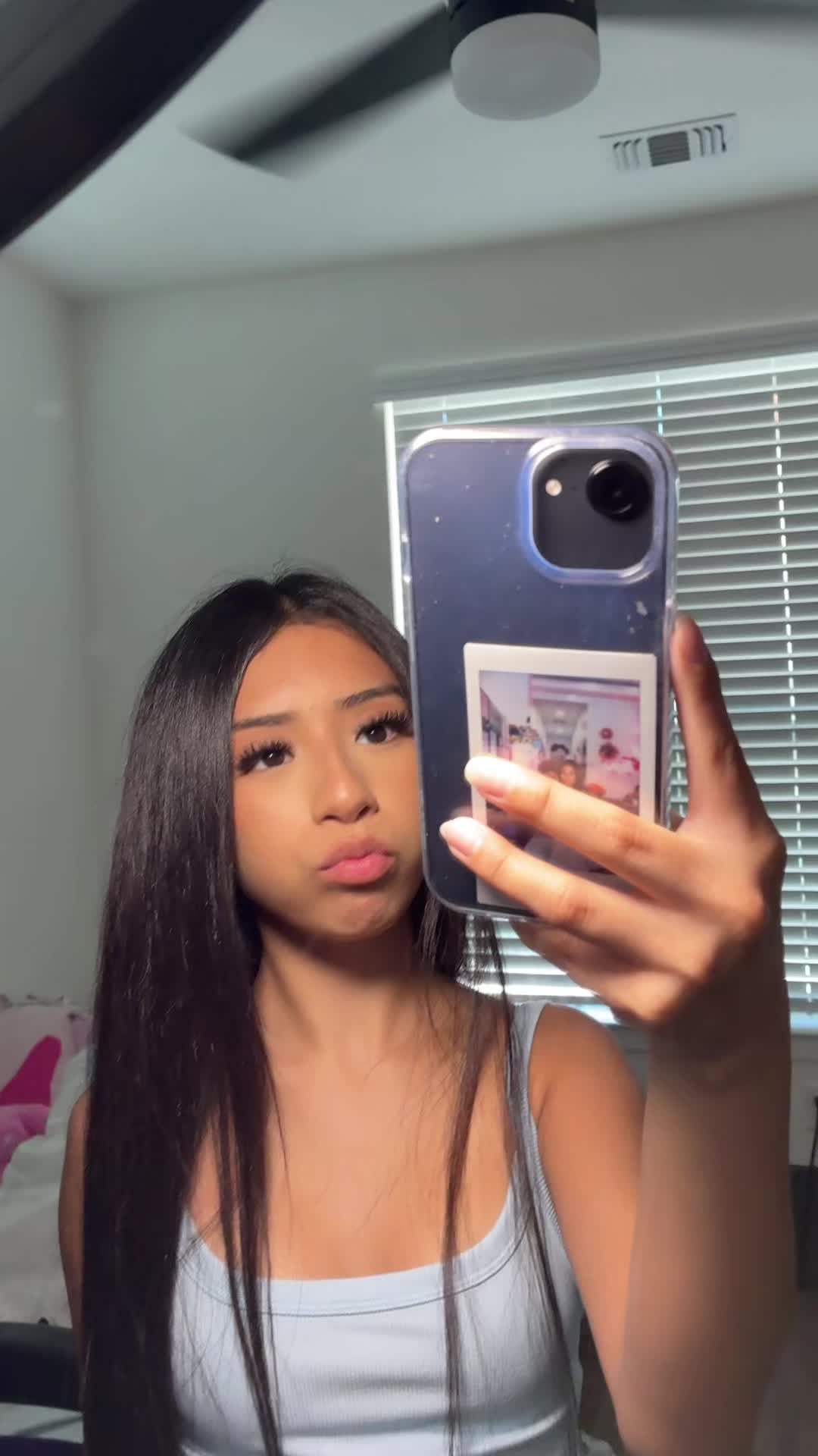 @𝒗𝒊𝒐𝒍𝒆𝒕𝒕𝒆 🐞