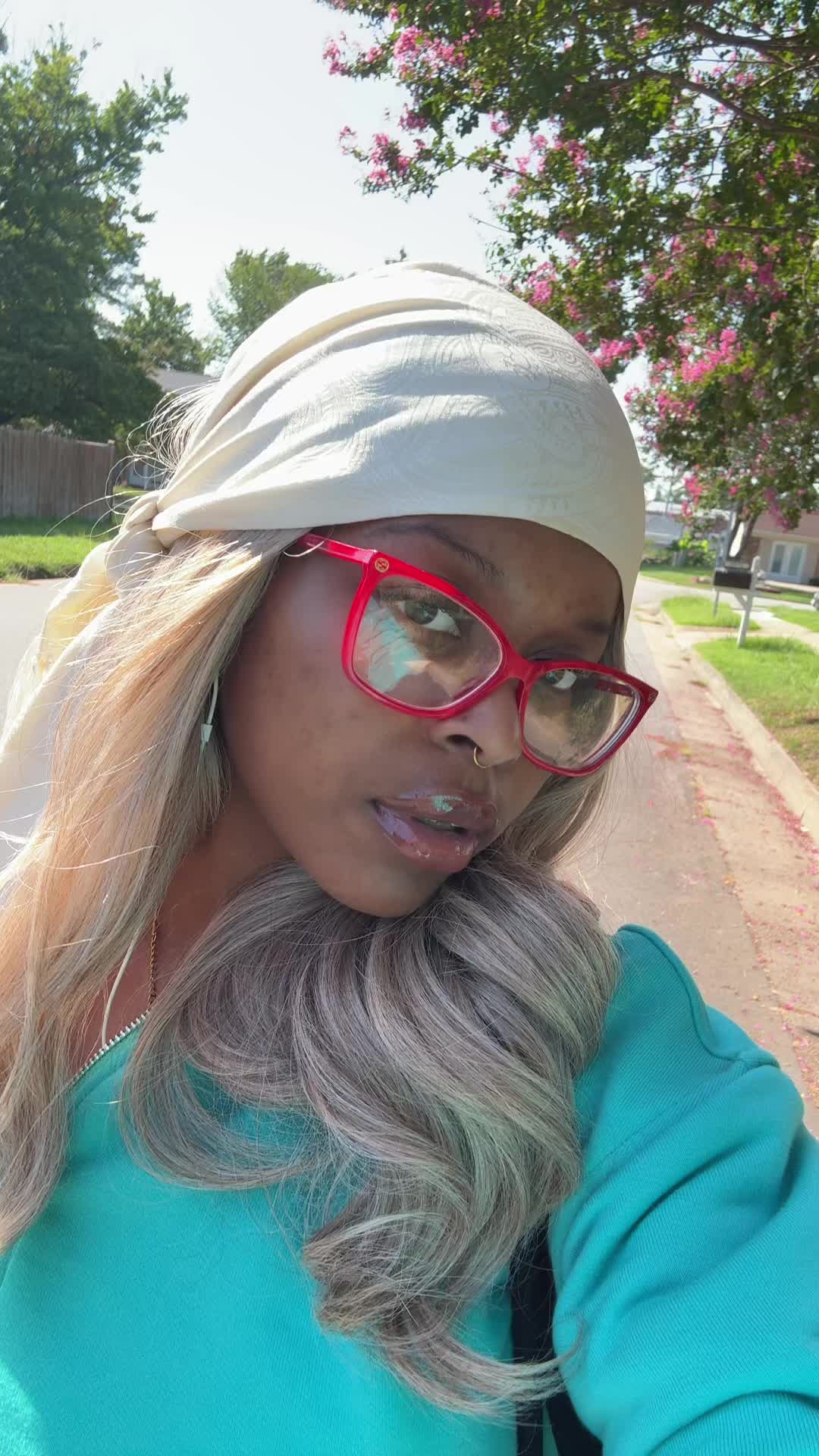 @nonverbal