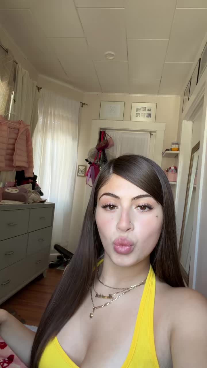 @dolllyyy_