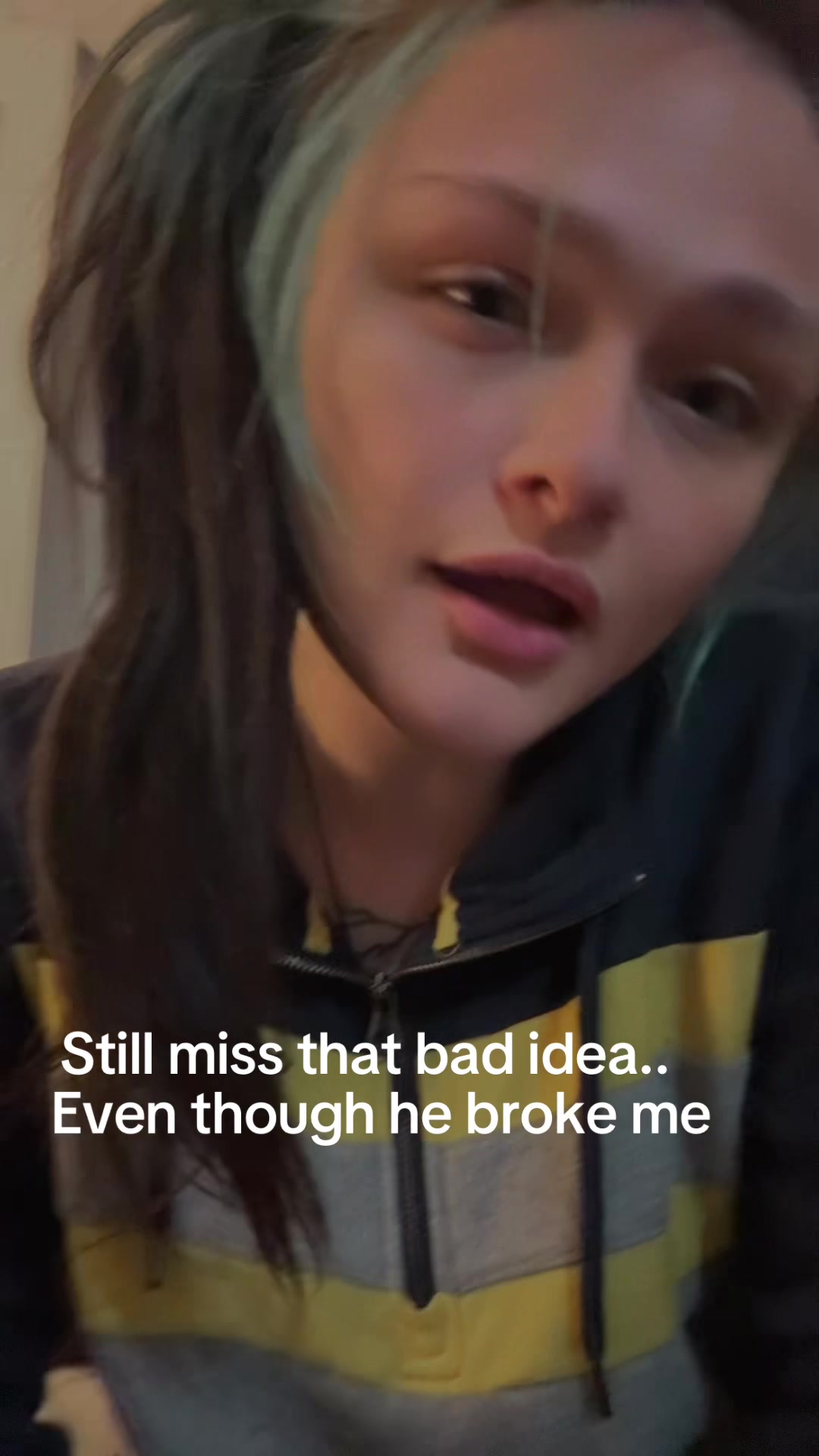 @Bluebeeeemcfly🫐🖤🦩