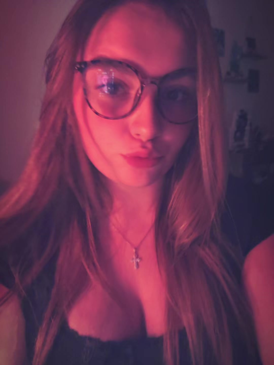 @theyluvglynna