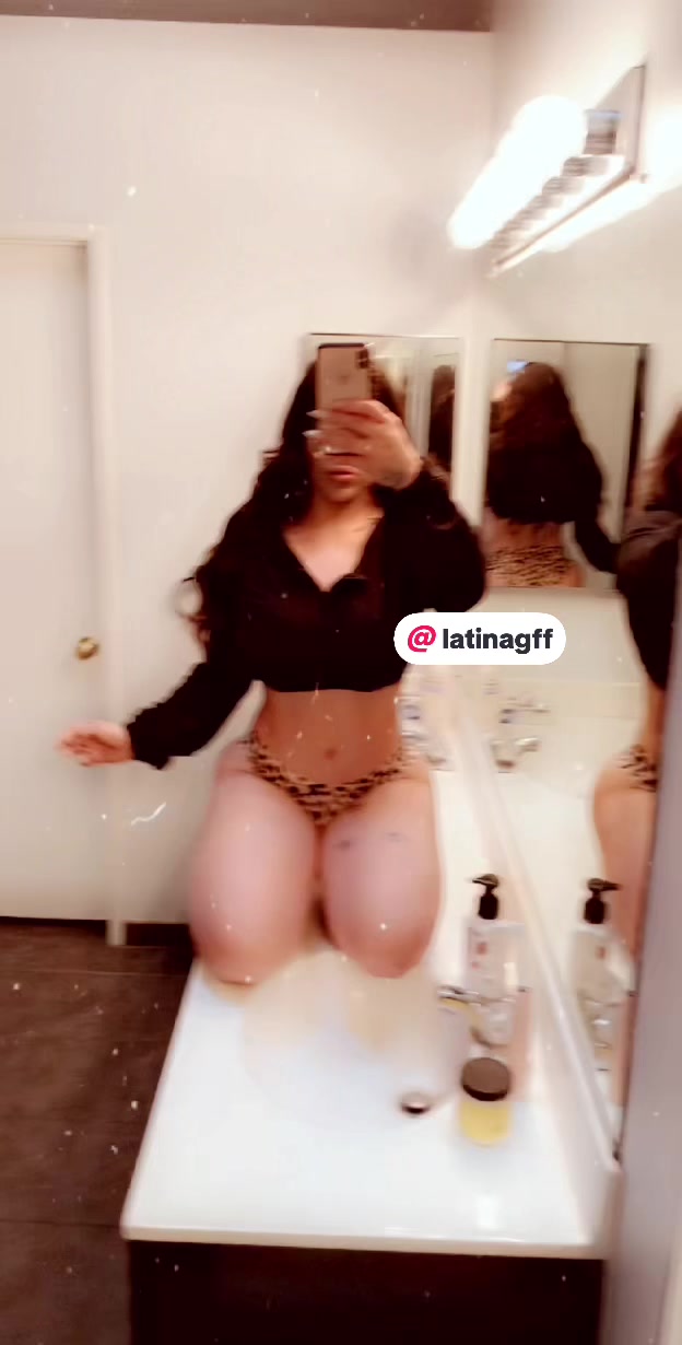 @LatinaGirlFriend