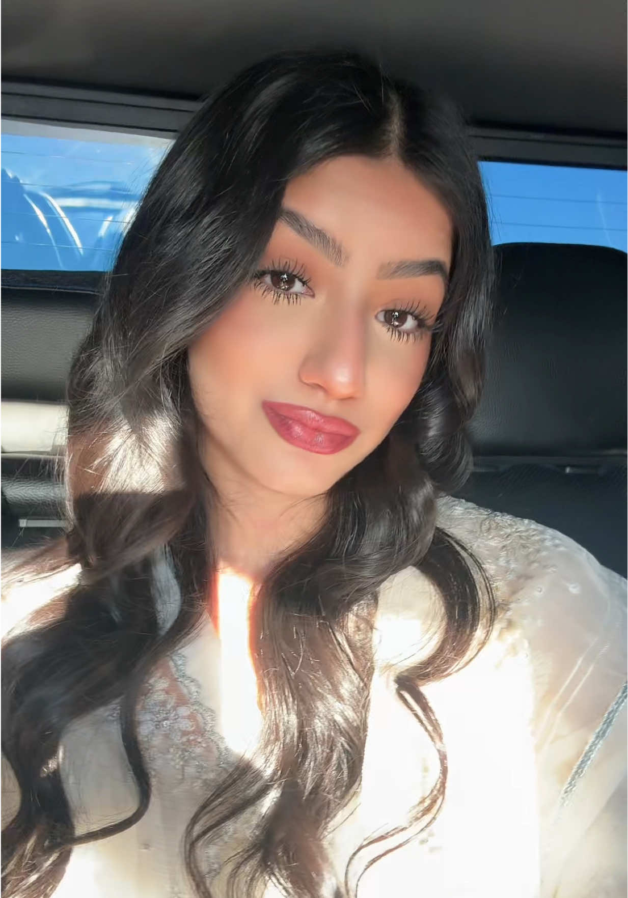 @vaneeza