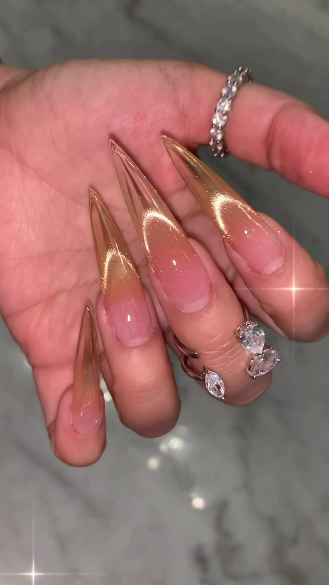 @Riya's Nails