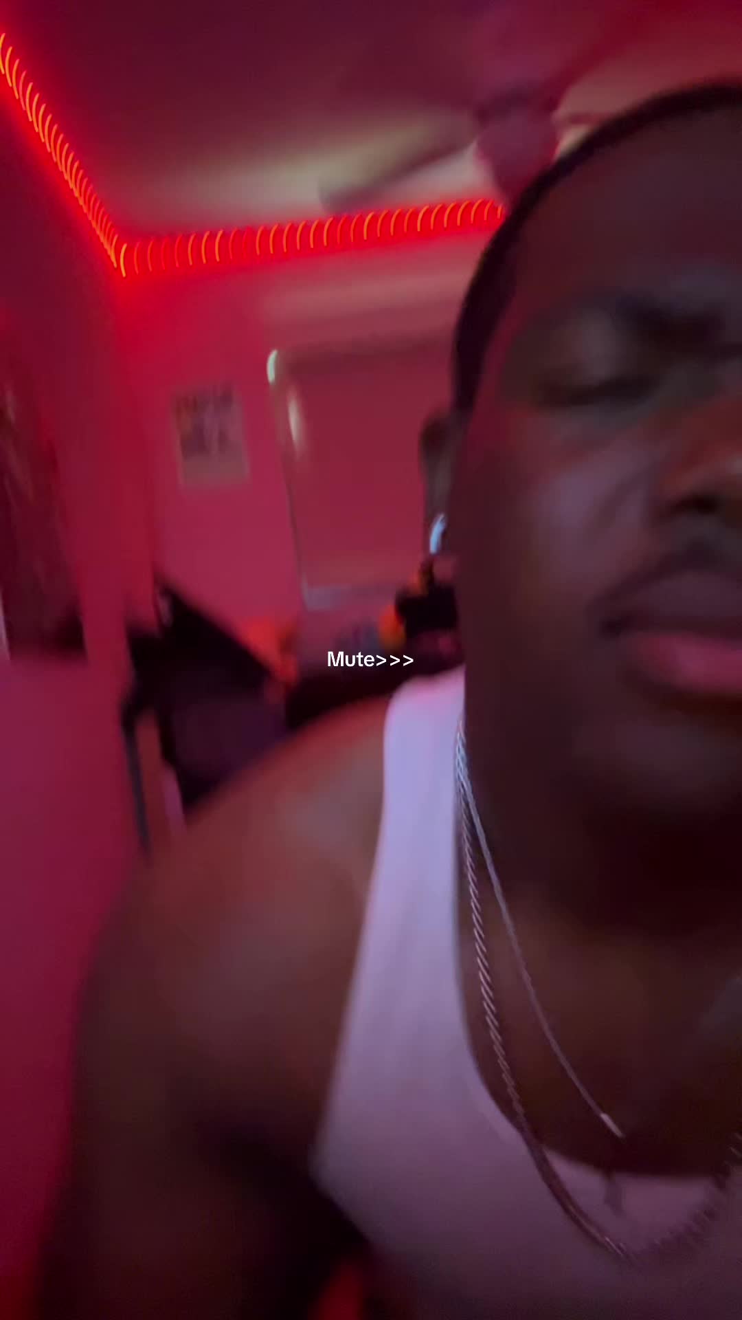 @aNtHoNy🇯🇲