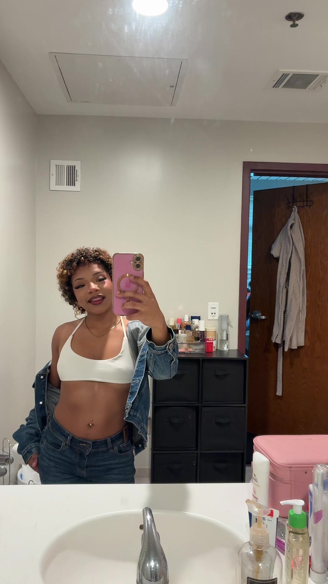 @jackie.