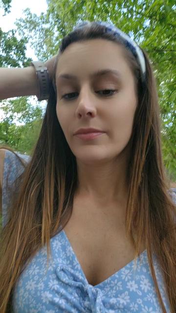 @Adriana