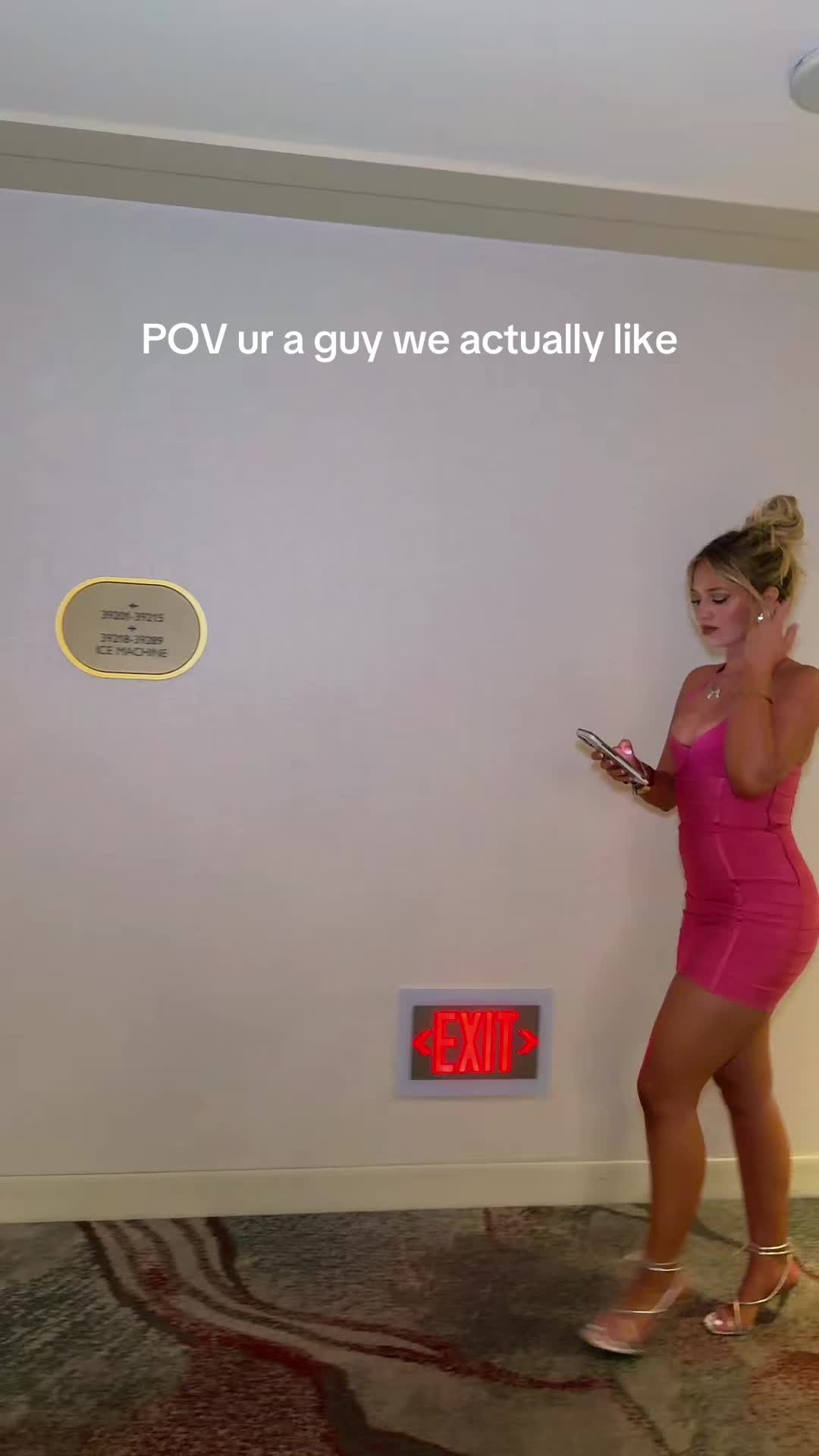 @Mia Holland