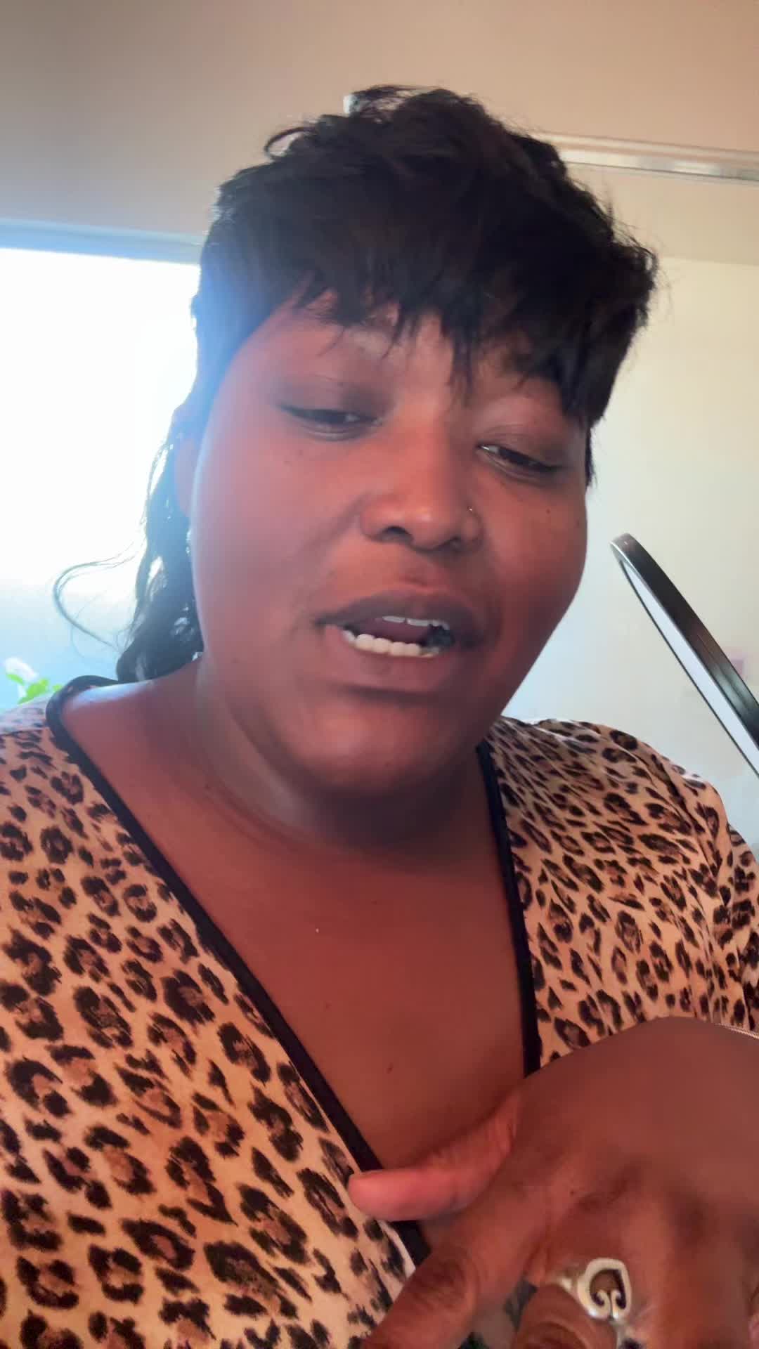 @wherebebe