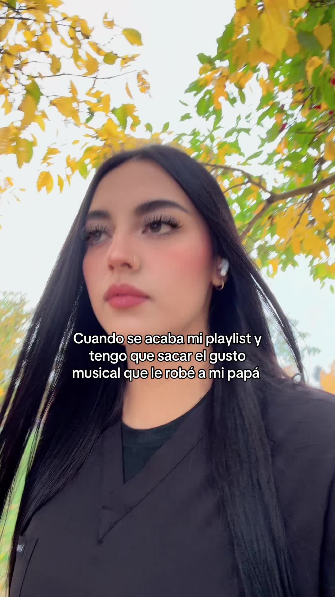@América Viveros ✨
