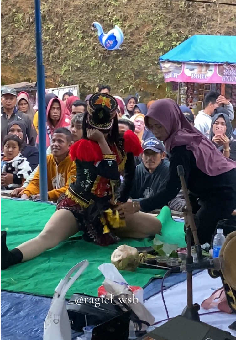 @Ragiel Saputra