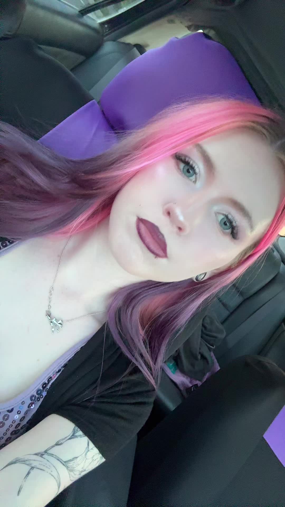 @l4dybugs4life_