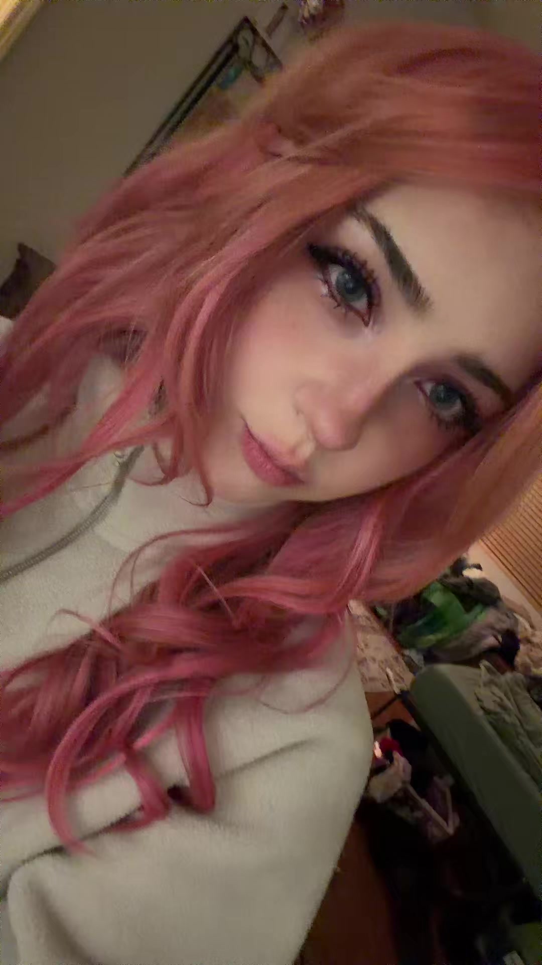 @caroline :3