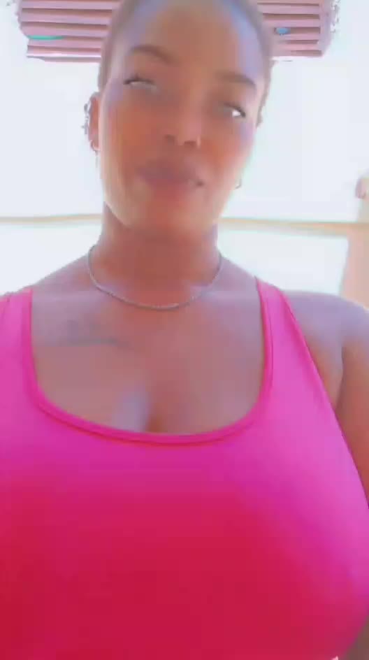 @nahuraesther