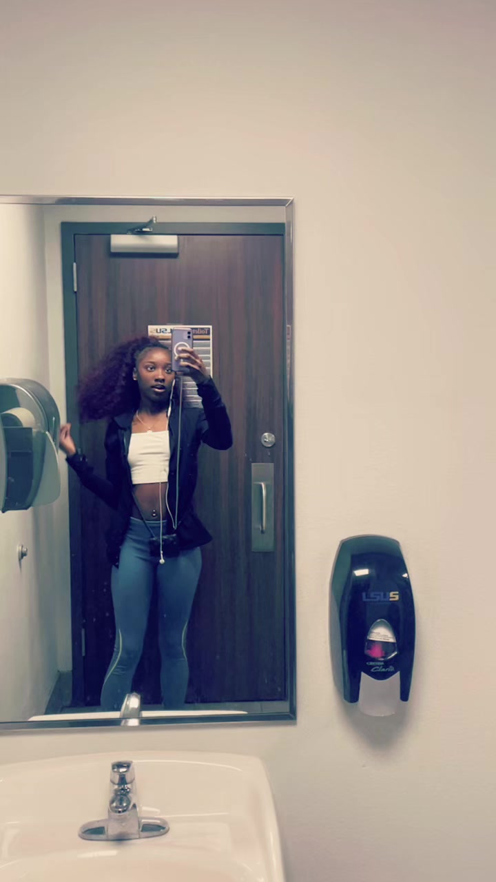@🎀