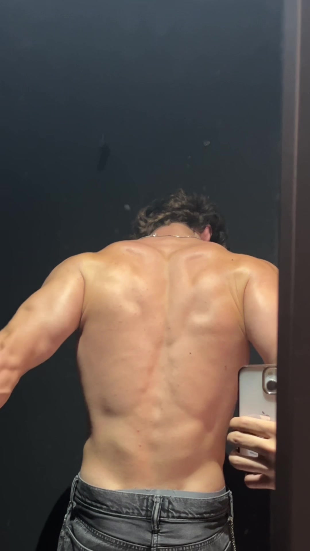 @Y4nNetics
