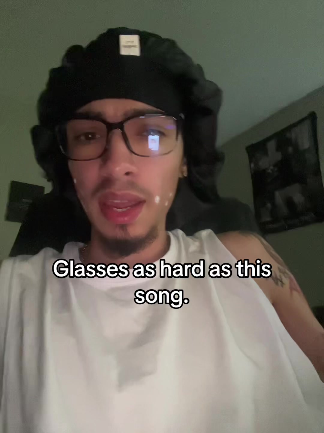 @￼