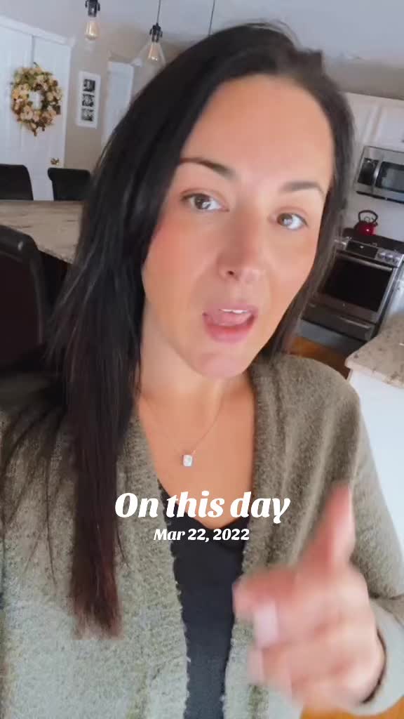 @Champagneandfries