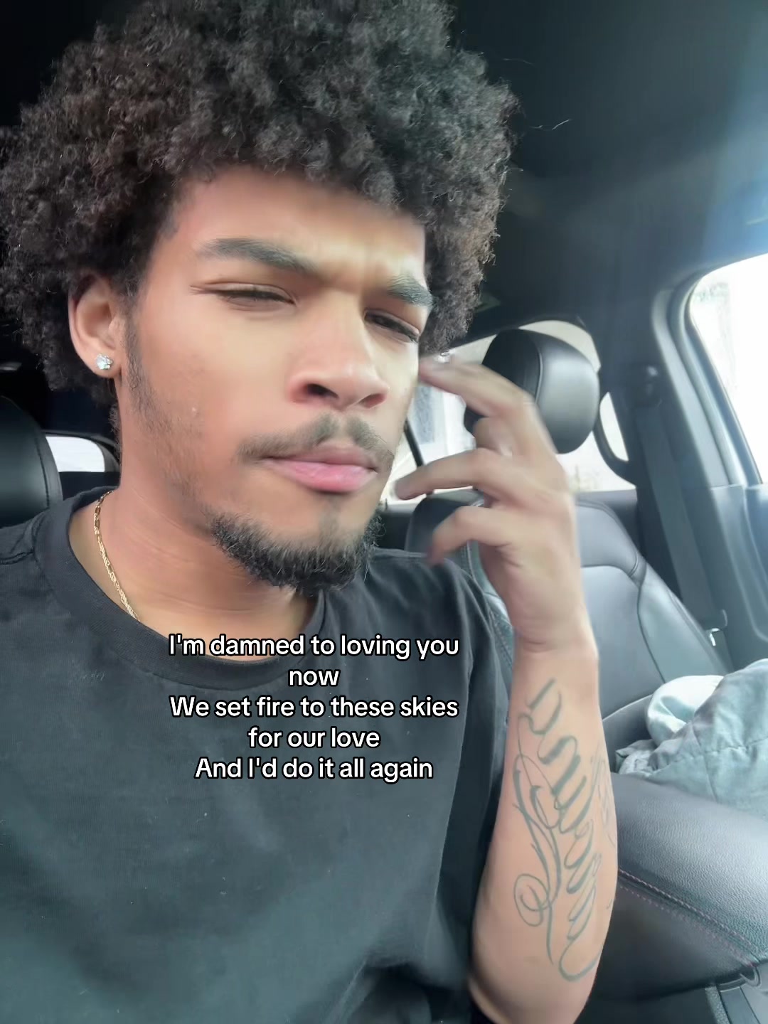 @Cee