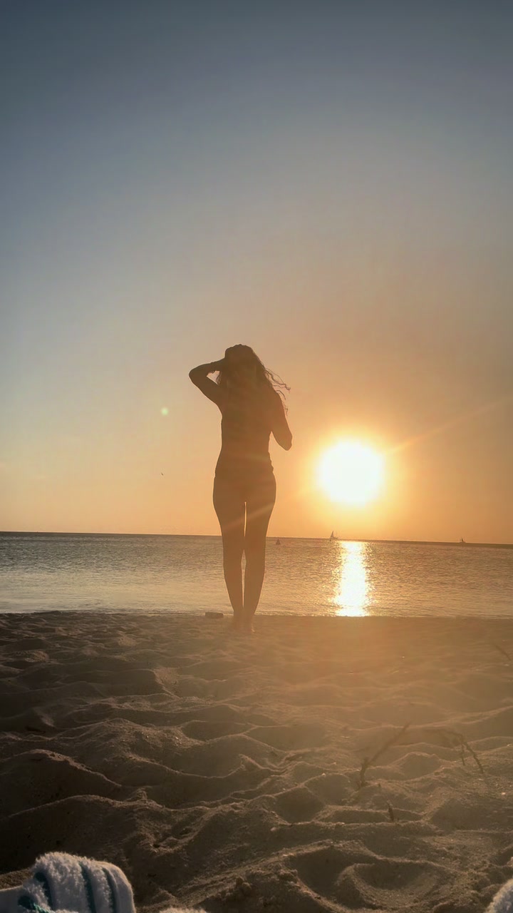 @icravesweets-Danelle