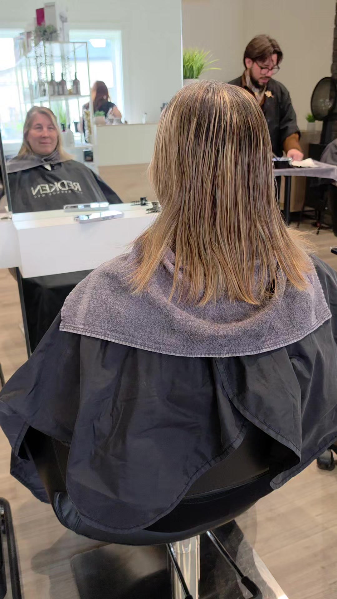 @Au Salon Coiffure Sherbrooke