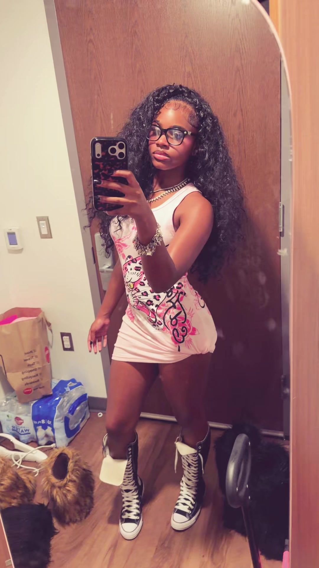 @kweendollita