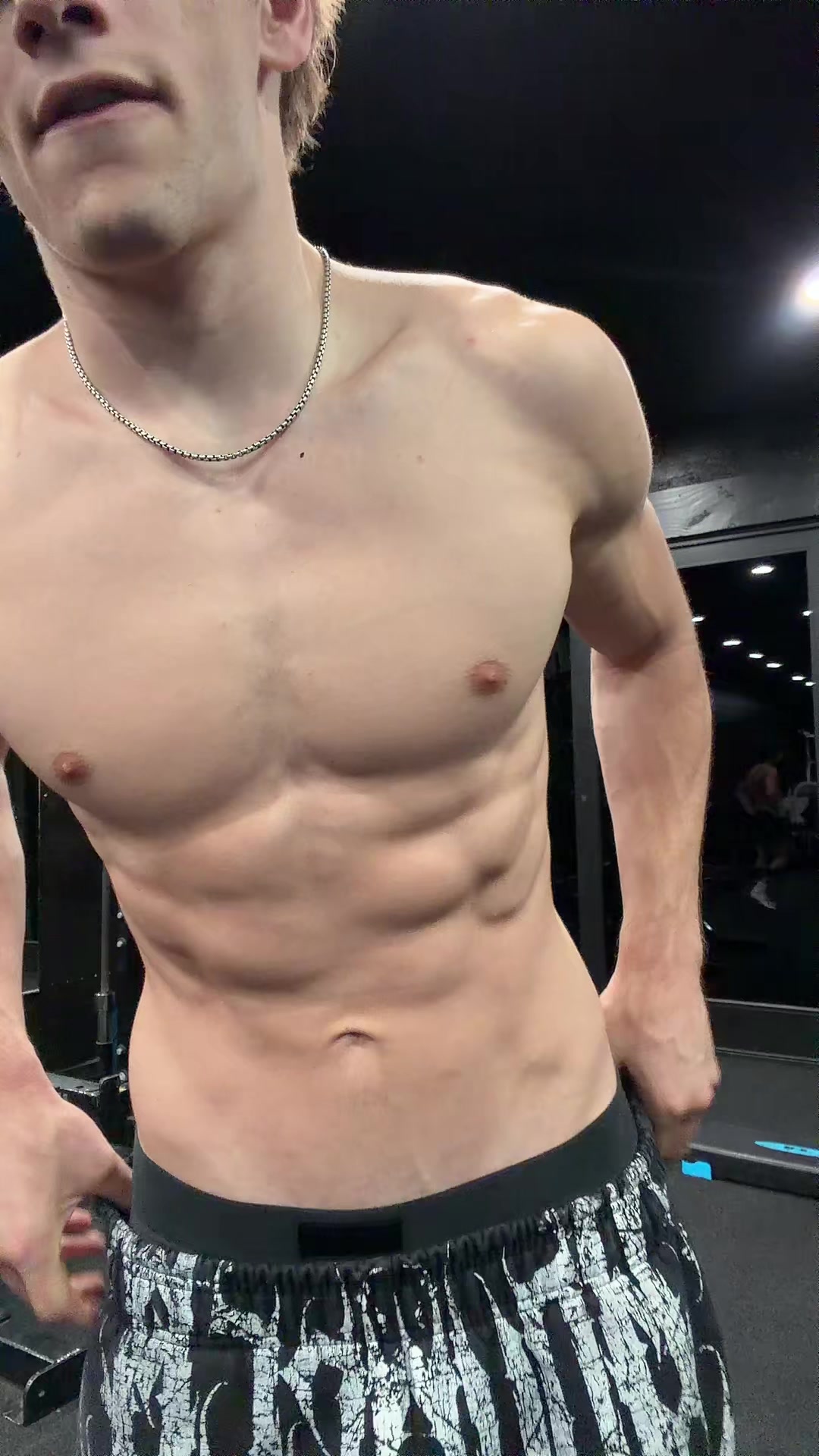 @Luca 🦮