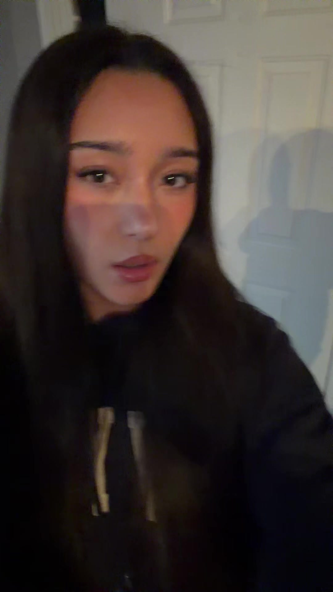@🥹