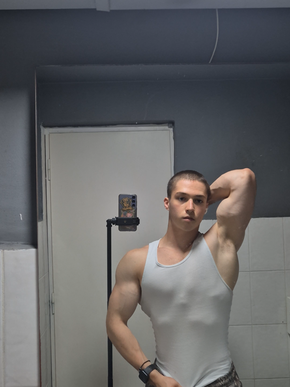 @Jacques_Voranger