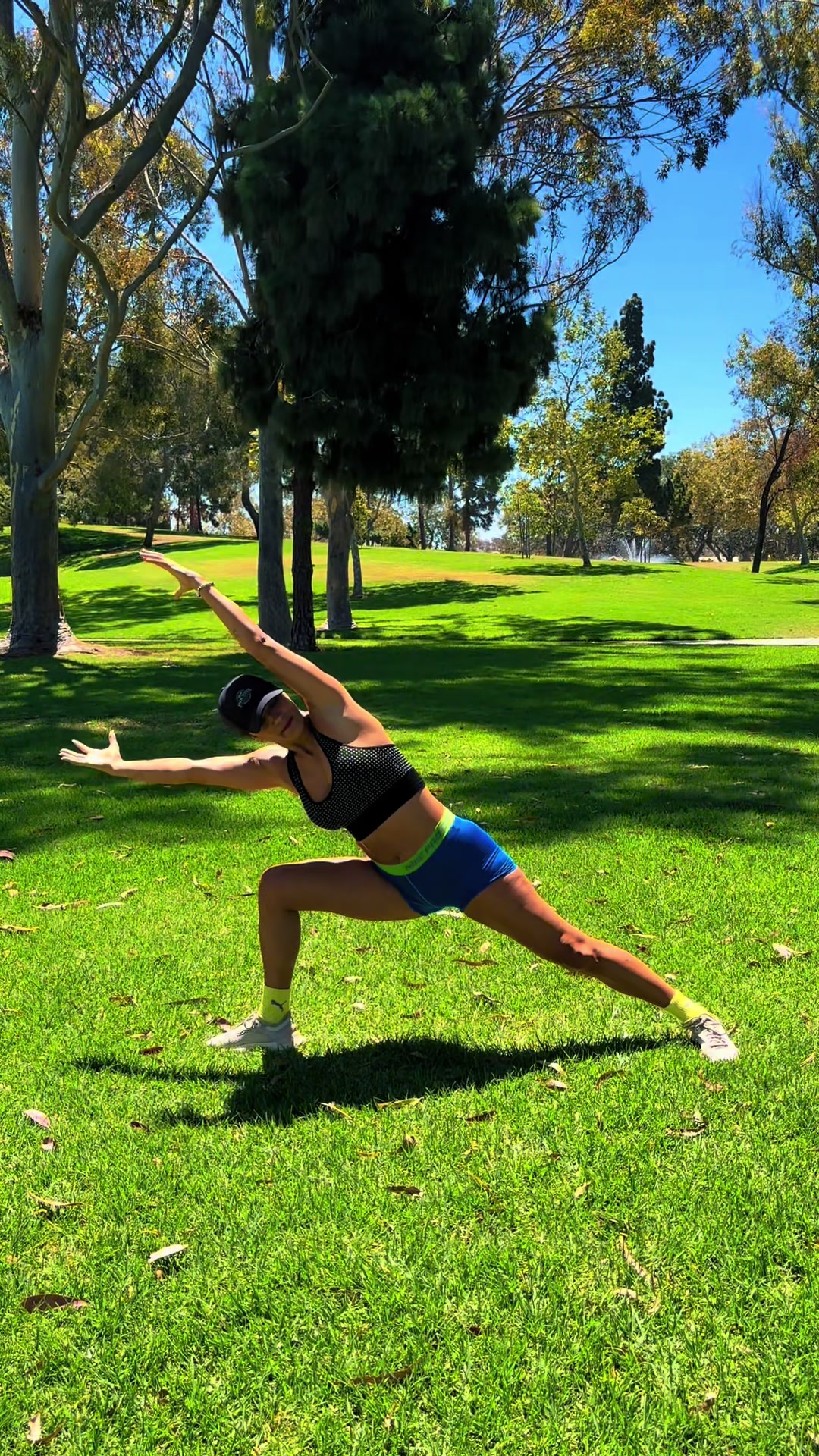 @sanela_yoga