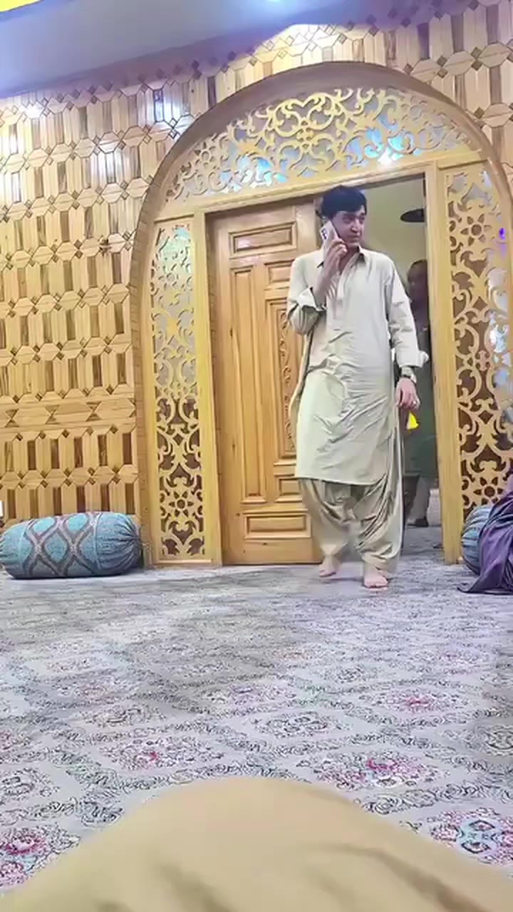 @🤍♛𝙎𝙠♛🤍