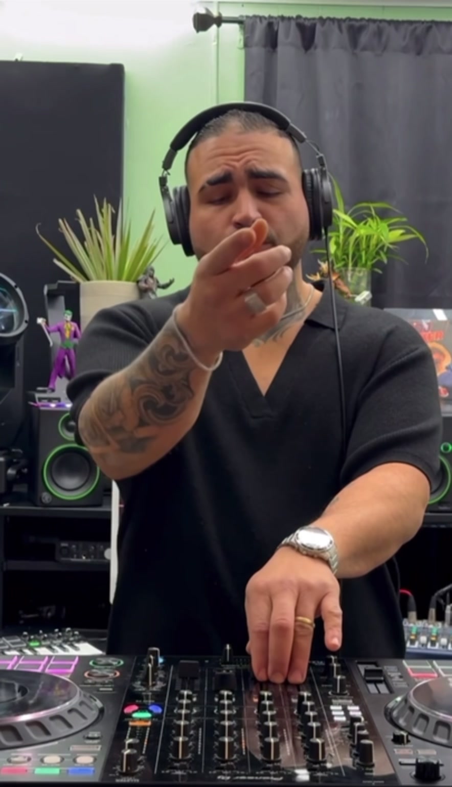 @Dj Joker