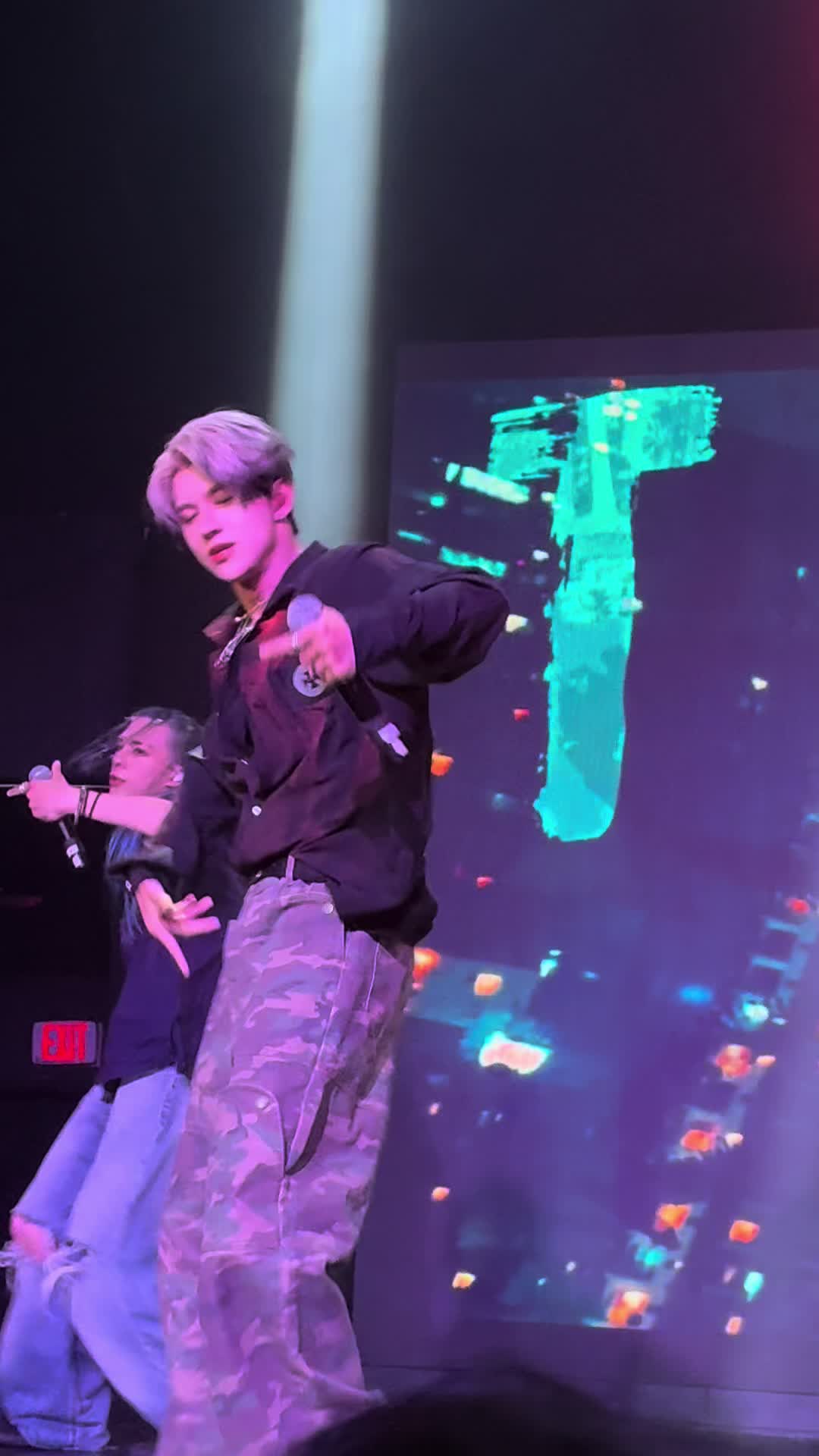 @Lv K-pop